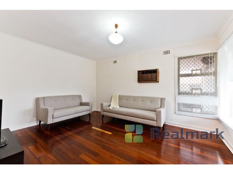 12 Hume Court, Parmelia WA 6167