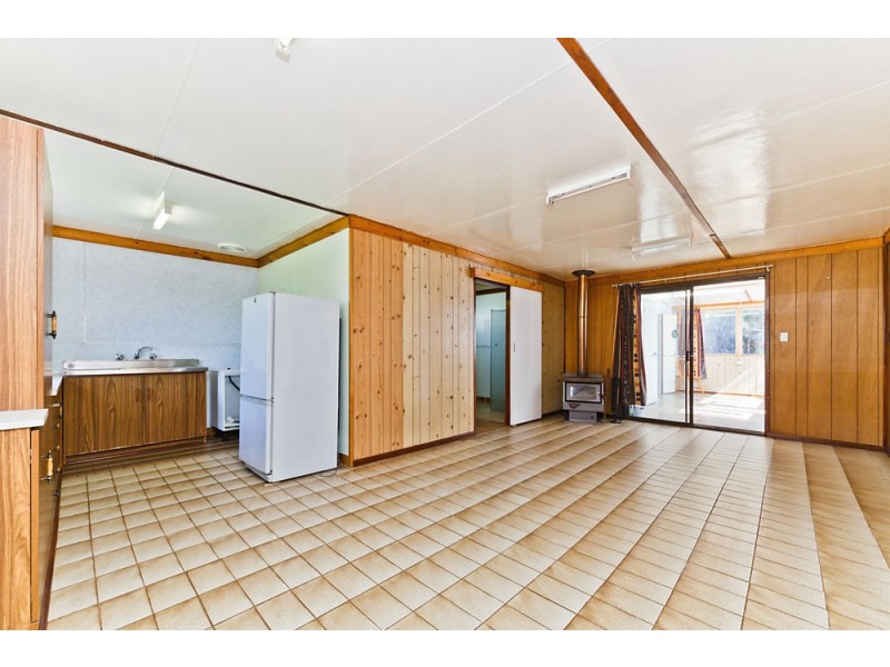 12 Marlin Way, Golden Bay WA 6174