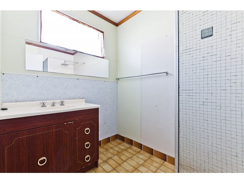 12 Marlin Way, Golden Bay WA 6174