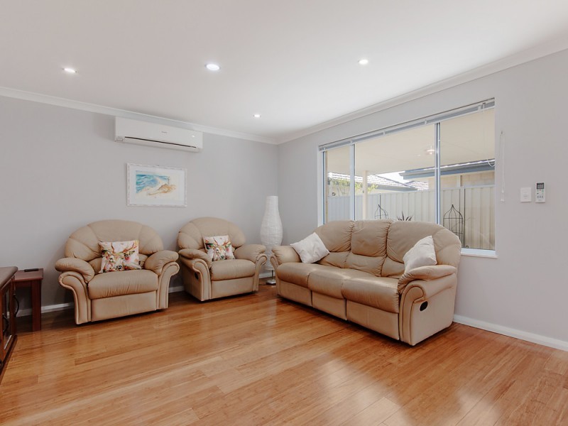 26 Kalli Street, Golden Bay WA 6174