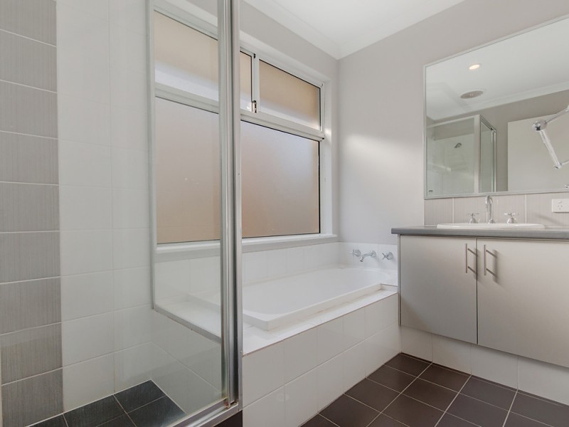 26 Kalli Street, Golden Bay WA 6174