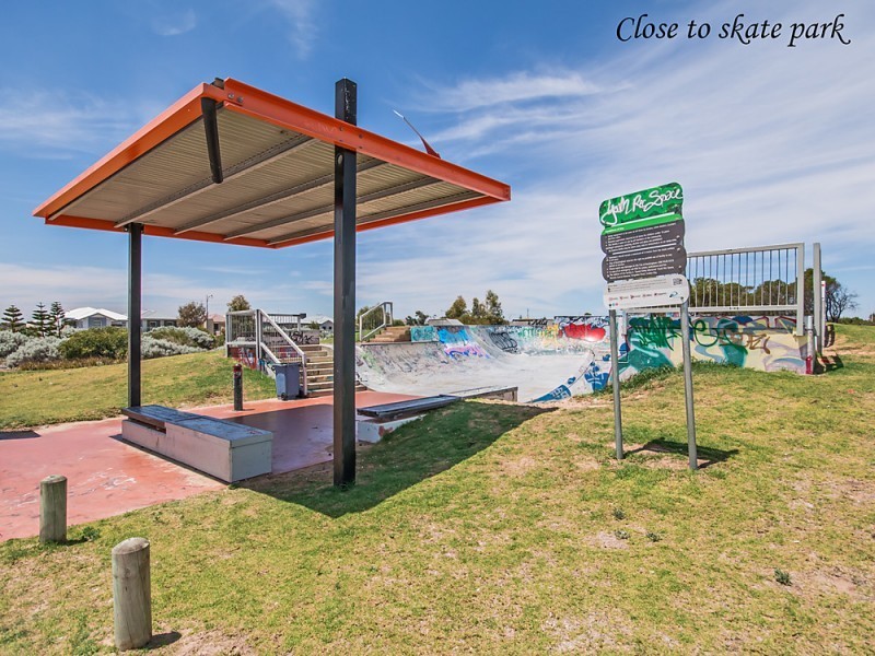 26 Kalli Street, Golden Bay WA 6174