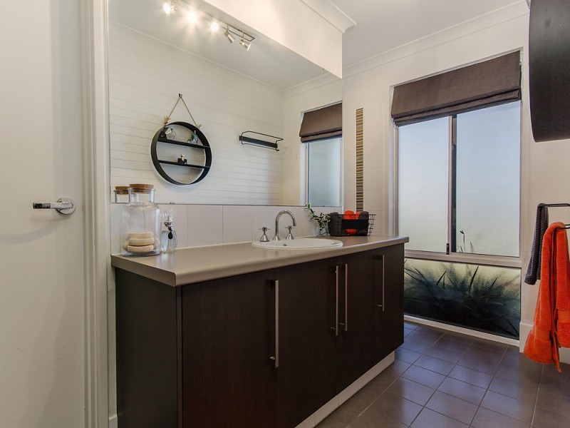 12 Carcione Avenue, Secret Harbour WA 6173