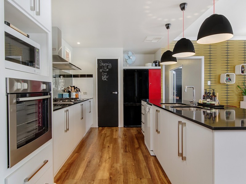 12 Carcione Avenue, Secret Harbour WA 6173