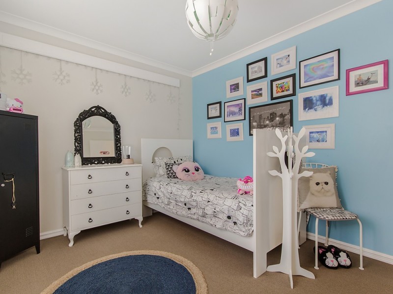 12 Carcione Avenue, Secret Harbour WA 6173