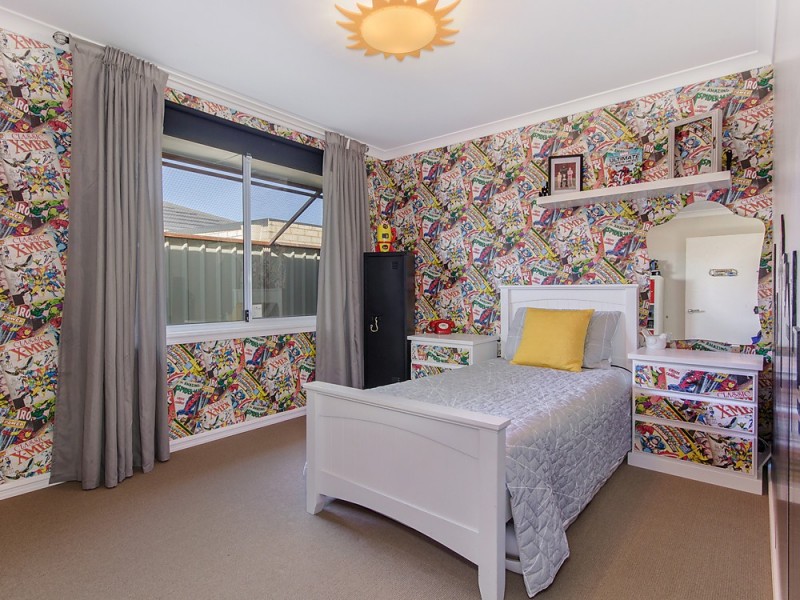 12 Carcione Avenue, Secret Harbour WA 6173