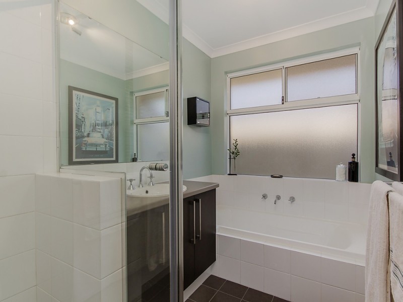 12 Carcione Avenue, Secret Harbour WA 6173