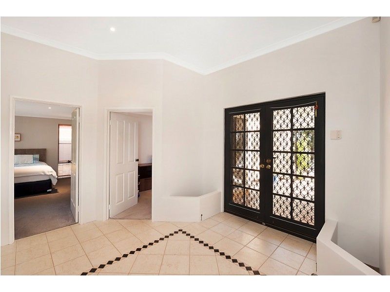 5 Wacona Way, Secret Harbour WA 6173