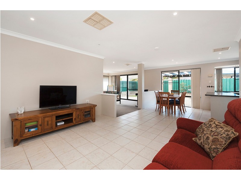 5 Wacona Way, Secret Harbour WA 6173