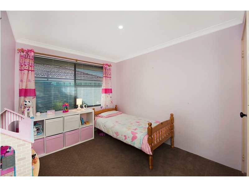 5 Wacona Way, Secret Harbour WA 6173