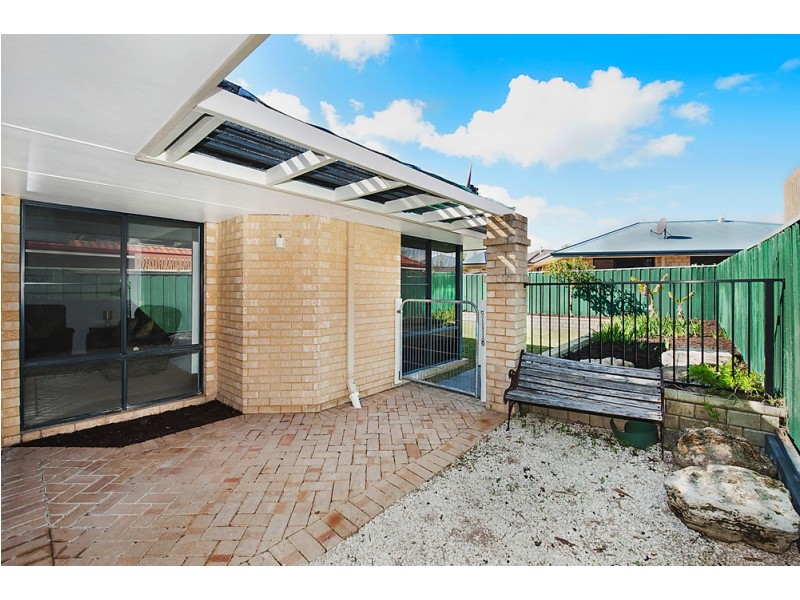 5 Wacona Way, Secret Harbour WA 6173