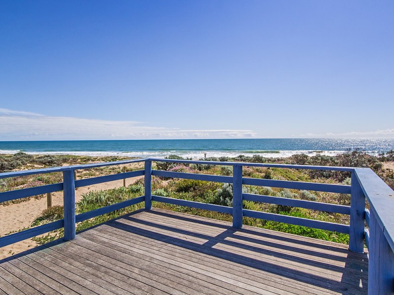 10 Treasure Road, Singleton WA 6175