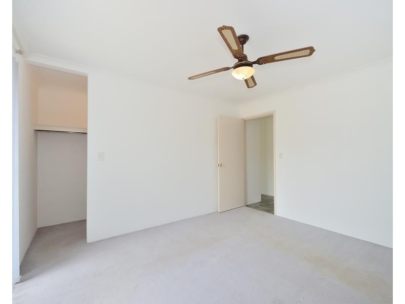 10 Saint Tropez, Port Kennedy WA 6172