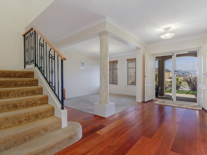 9 Drummonds Approach, Secret Harbour WA 6173