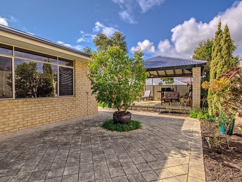9 Drummonds Approach, Secret Harbour WA 6173