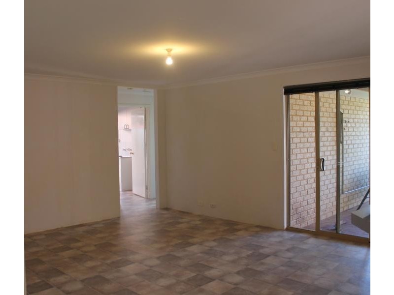 16 Maroonah Road, Golden Bay WA 6174