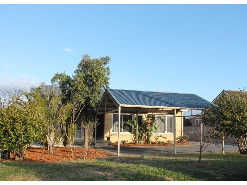 43 Donaldson Street, Queens Park WA 6107