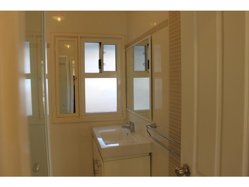 43 Donaldson Street, Queens Park WA 6107