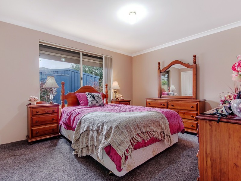 5 Summerville Avenue, Secret Harbour WA 6173