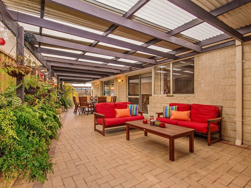 5 Summerville Avenue, Secret Harbour WA 6173