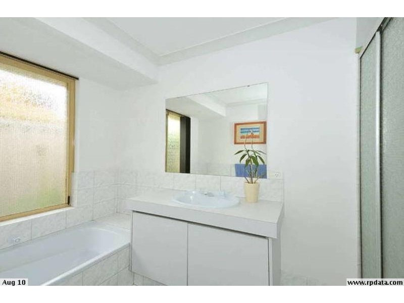 24 Ledger Street, Warnbro WA 6169