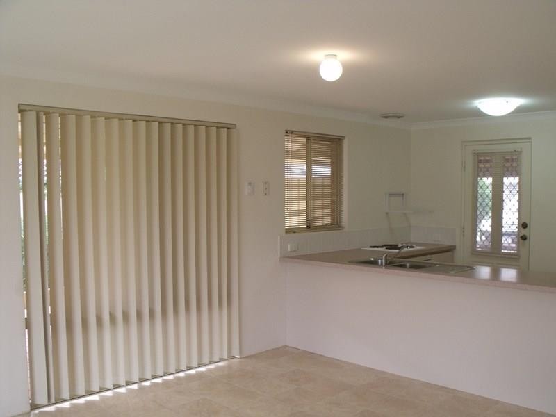 22 Jean Pierre Drive, Port Kennedy WA 6172