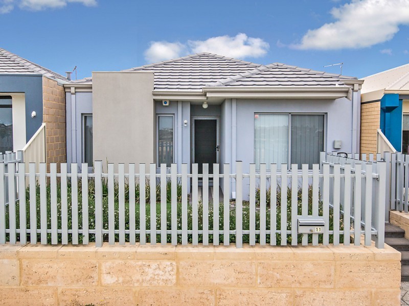 11 Bandya Lane, Golden Bay WA 6174