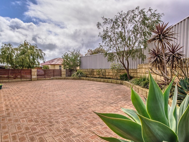 3 Dillon Way, Secret Harbour WA 6173