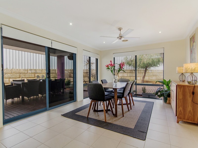 3 Dillon Way, Secret Harbour WA 6173