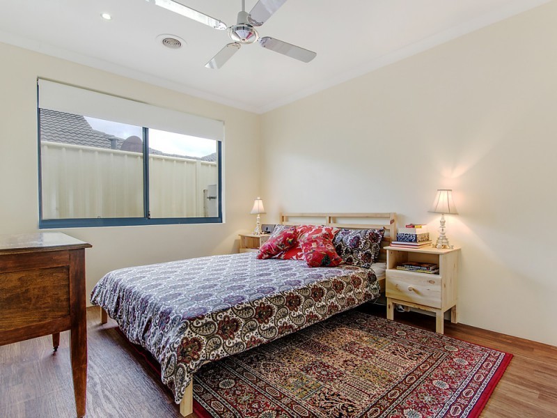 3 Dillon Way, Secret Harbour WA 6173