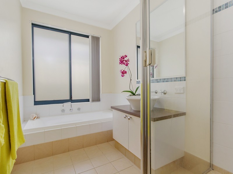 3 Dillon Way, Secret Harbour WA 6173