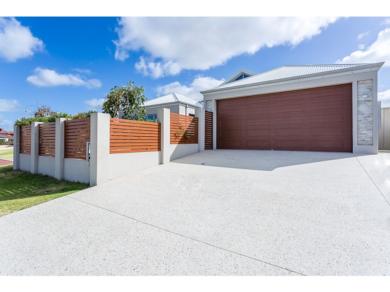 12 Majorca Green, Secret Harbour WA 6173