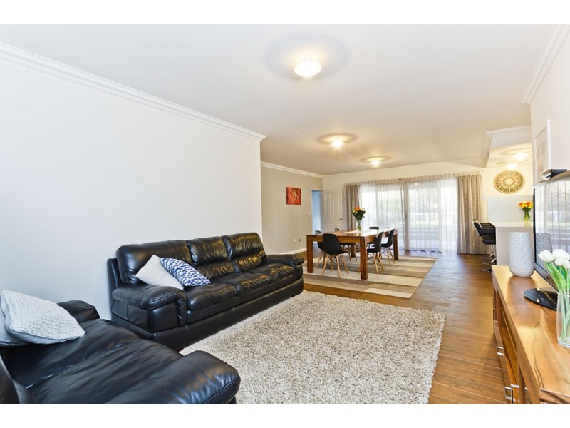 12 Majorca Green, Secret Harbour WA 6173