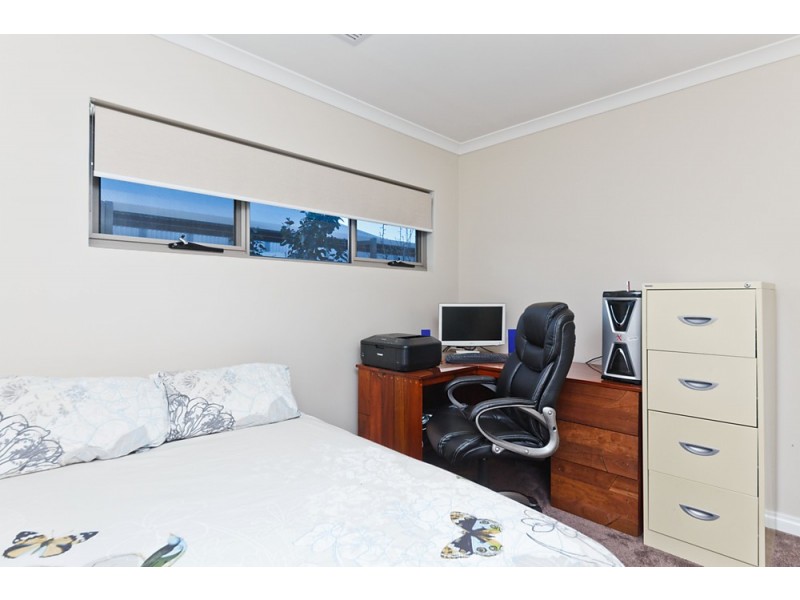 12 Majorca Green, Secret Harbour WA 6173