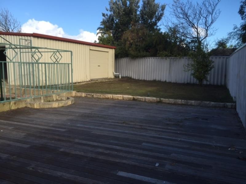 14 Senegal Grove, Warnbro WA 6169