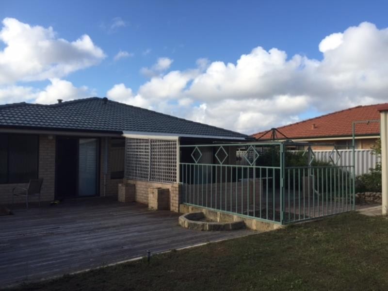 14 Senegal Grove, Warnbro WA 6169