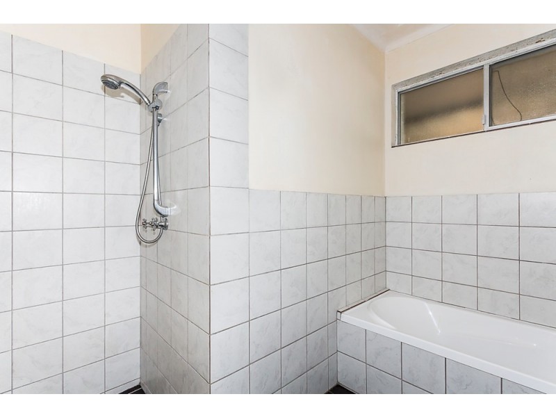 7 Tarwarri Close, Hillman WA 6168