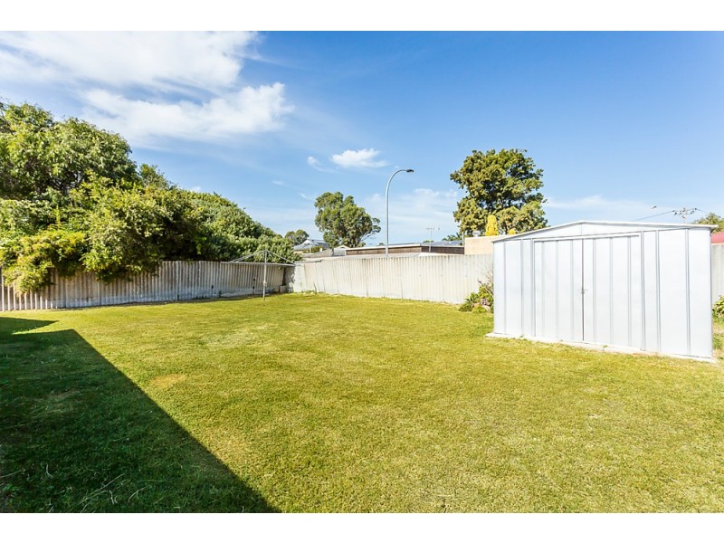 7 Tarwarri Close, Hillman WA 6168