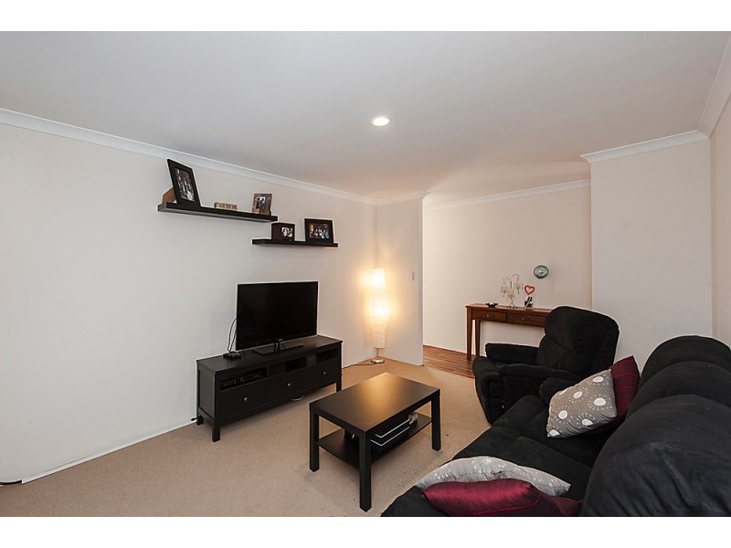 111 Tangadee Road, Golden Bay WA 6174