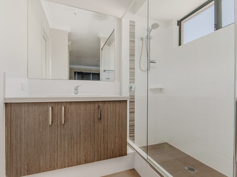 7 Charleston St, Karnup WA 6176