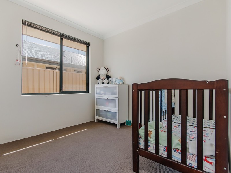 7 Charleston St, Karnup WA 6176