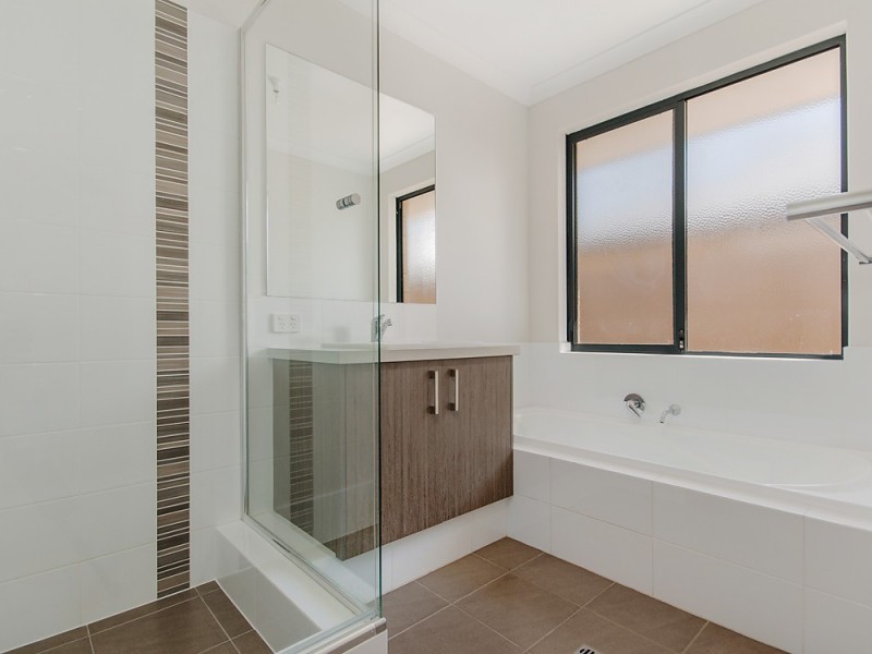 7 Charleston St, Karnup WA 6176