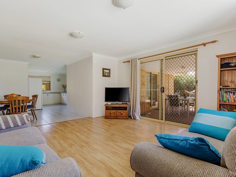 7 Paluma Crt, Warnbro WA 6169