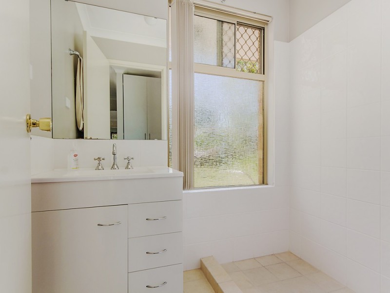 7 Paluma Crt, Warnbro WA 6169