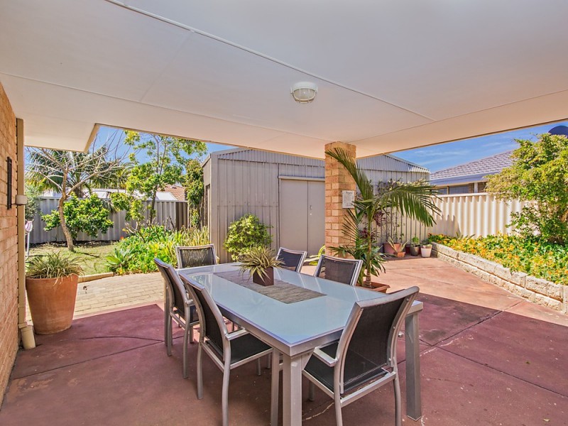 7 Paluma Crt, Warnbro WA 6169