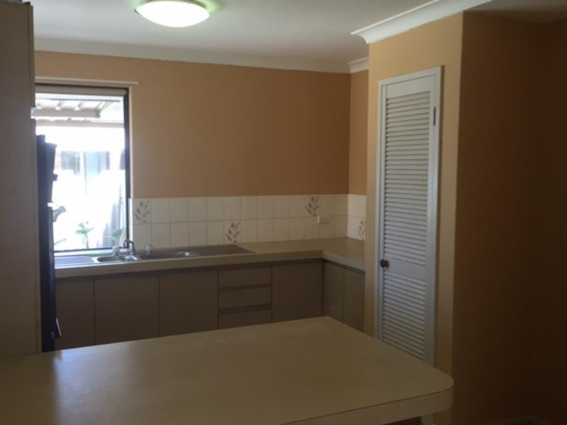 30 Goongarrie Drive, Waikiki WA 6169