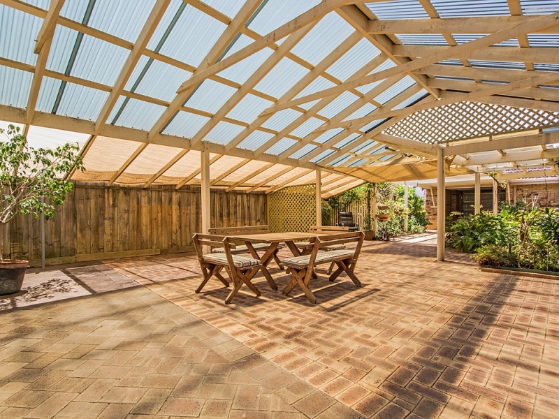 7 Quayside Close, Halls Head WA 6210