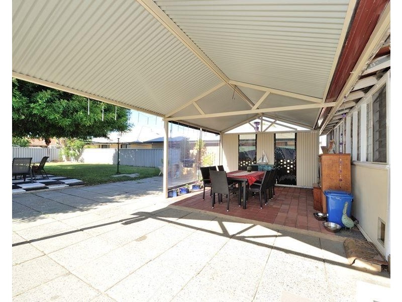 51 Jecks Street, Rockingham WA 6168