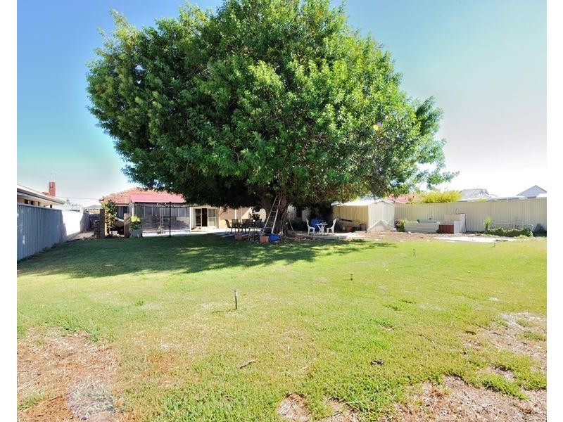 51 Jecks Street, Rockingham WA 6168