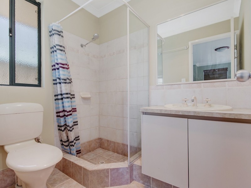 10 Hortonia Avenue, Secret Harbour WA 6173